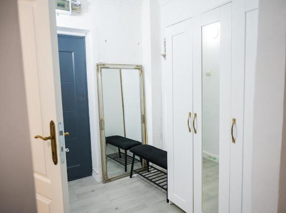 Escape Aparthotel Suceava Exterior foto